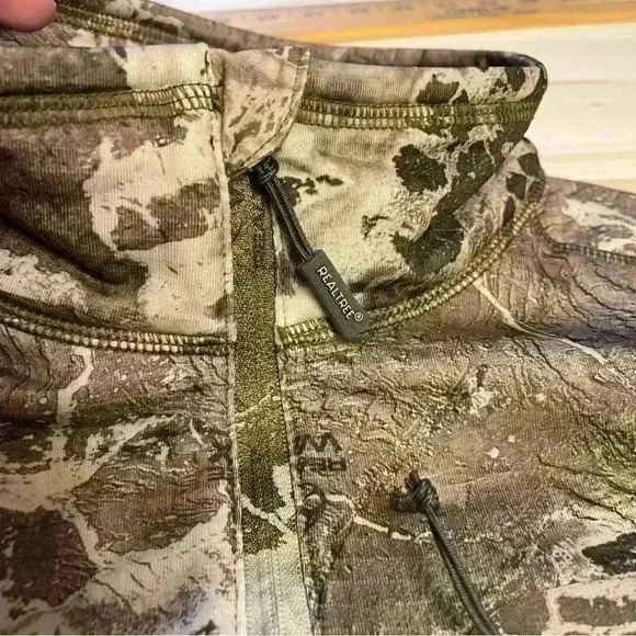Realtree Jacket Mens XL Green Camoflauge Stretch Knit 1/4 Zip Outdoors ActiveNWT - Picture 9 of 12